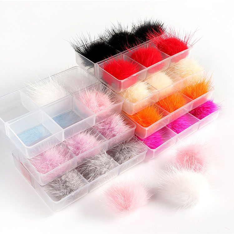 Boîte de 6 pièces Pom Pom magnétique 3d Sofy pour ongles