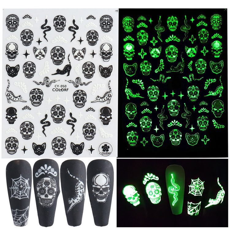 Autocollants lumineux pour ongles d'Halloween