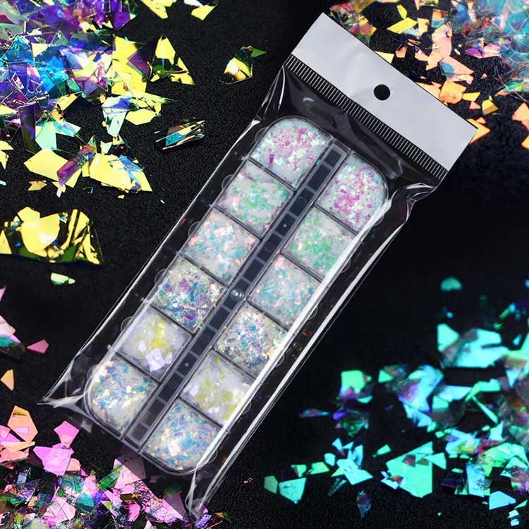 Modèles de paillettes pour ongles